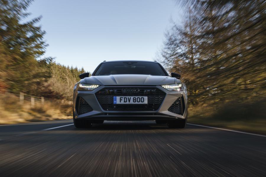  Audi RS6 Avant (C8) 2020 года  (UK) (фото 27 из 150)